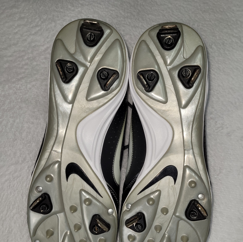 Mens Black Nike Baseball Cleats - Picture 13 of 15